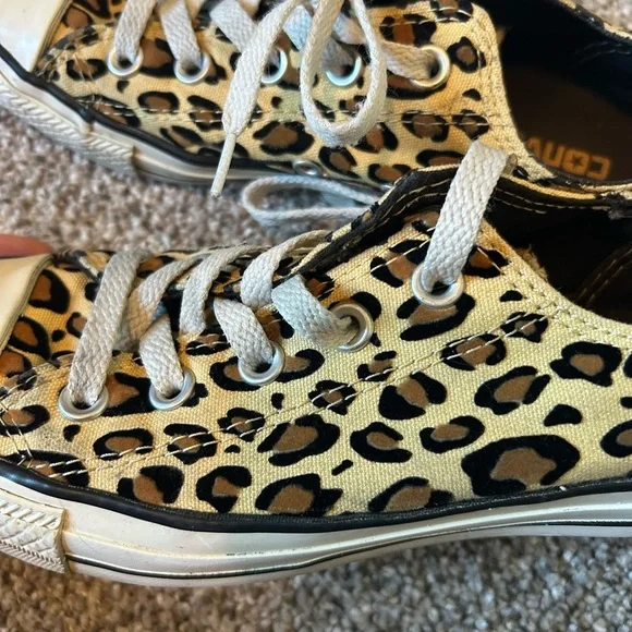 Cheetah print textured converse - Picture 5 of 11